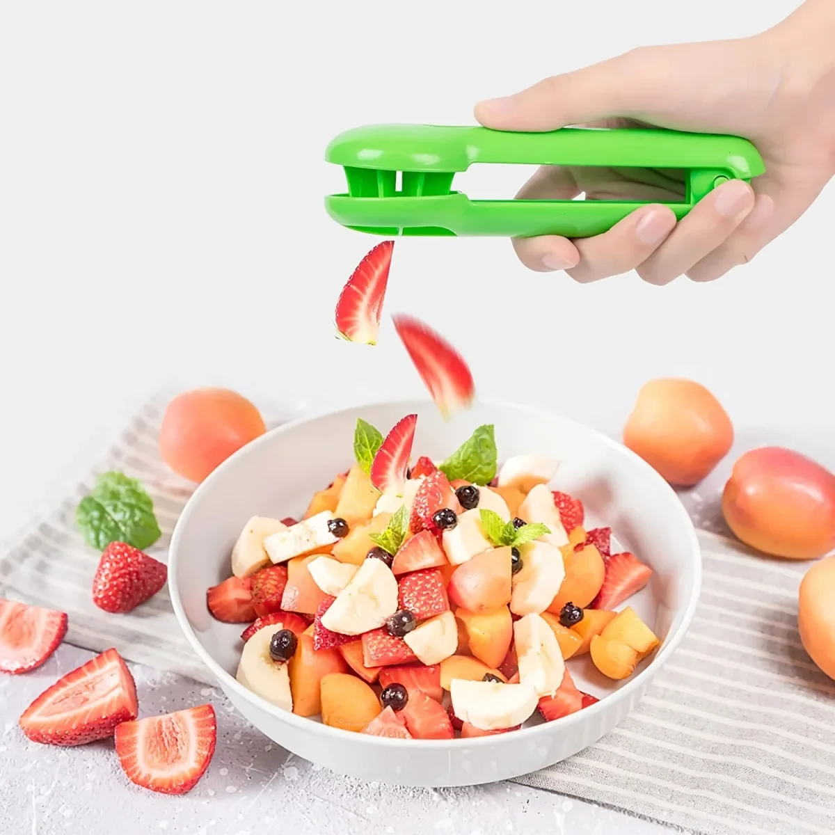 Coupe-Uvaux multifonctionnel vert, coupe-fruits et légumes, Gadgets de cuisine créatifs sans lame, accessoires de cuisine 1 pièce – Image 4